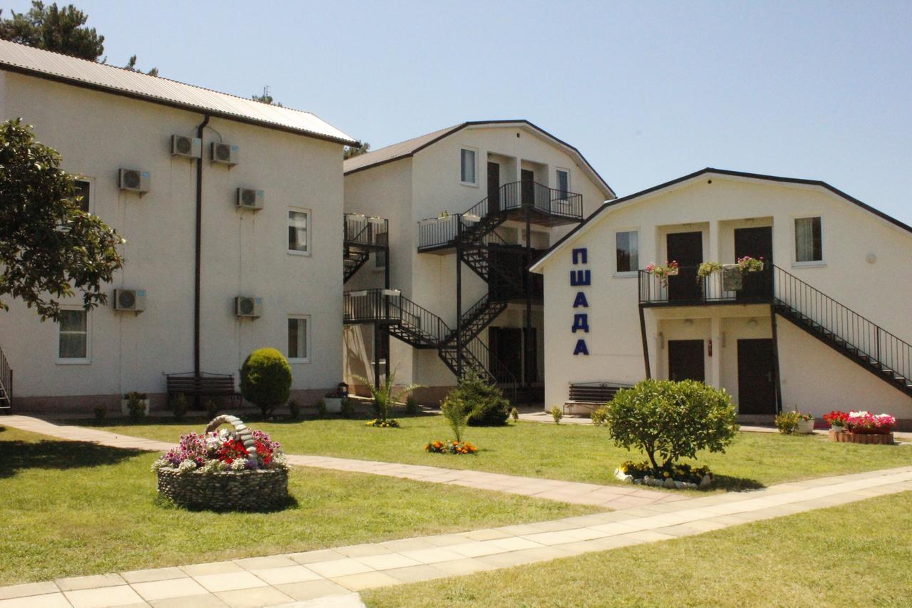 Hotel Pshada Pizunda Exterior foto