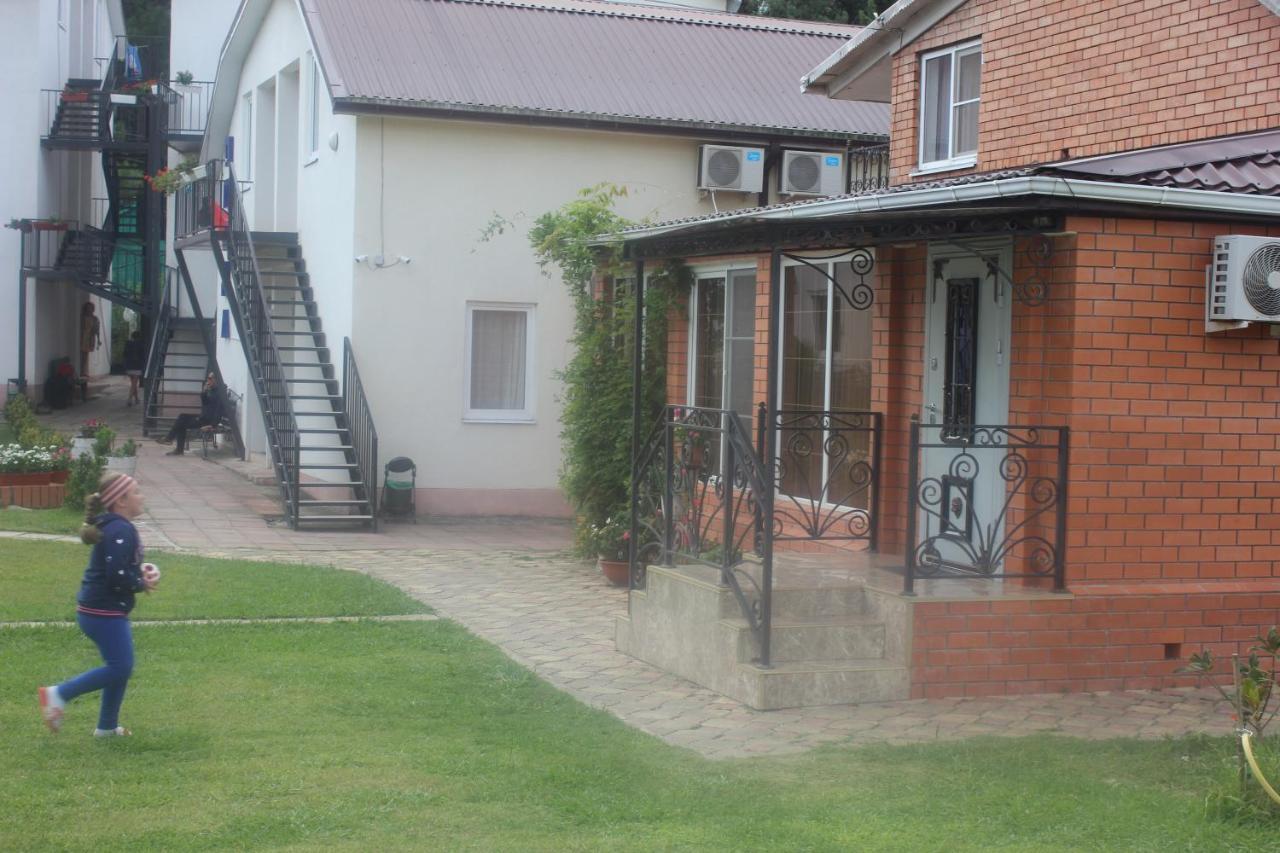 Hotel Pshada Pizunda Exterior foto