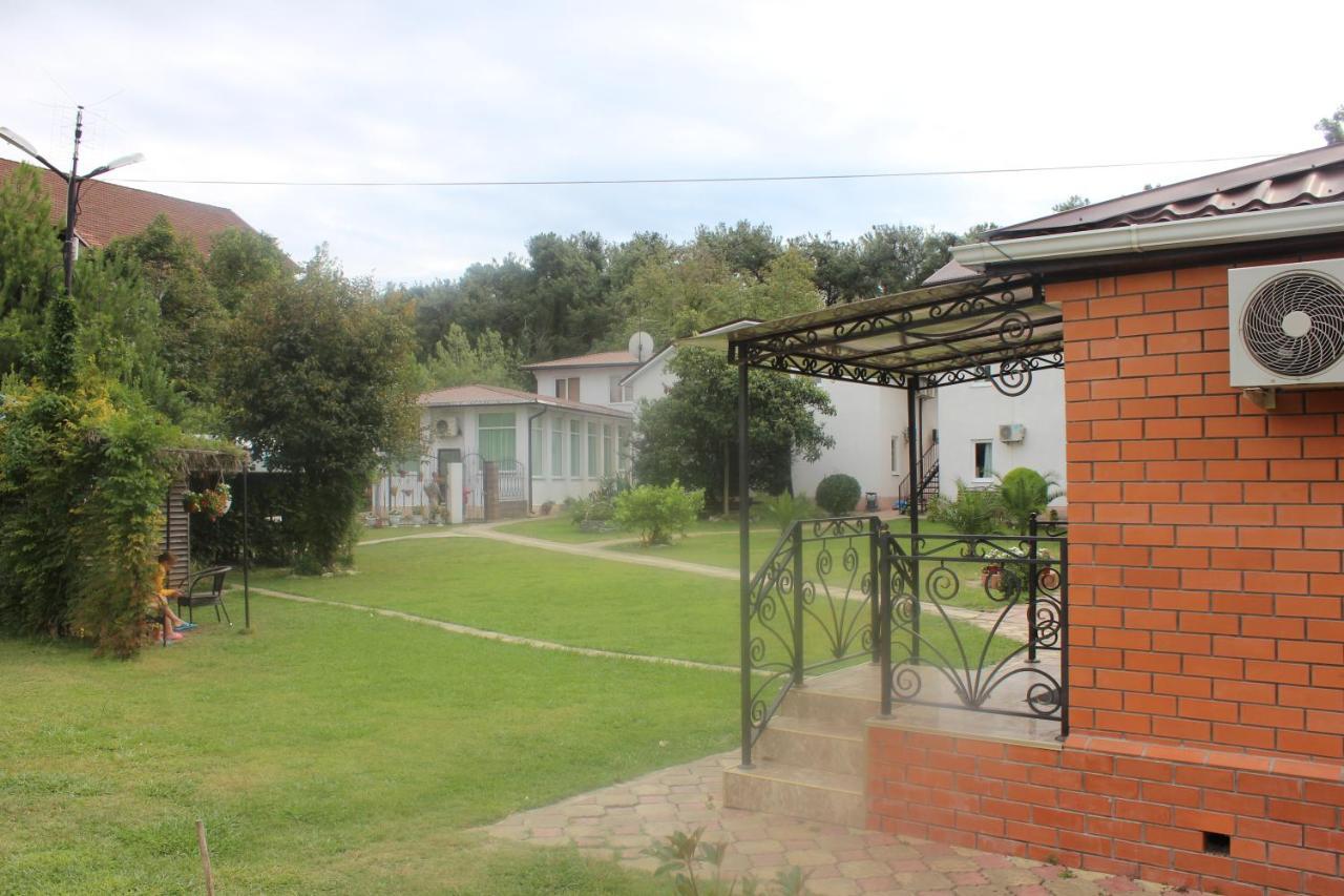 Hotel Pshada Pizunda Exterior foto